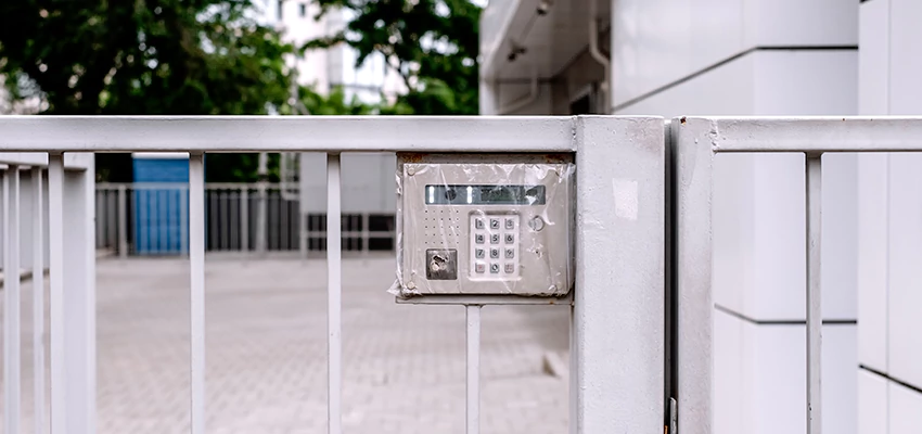 Gate Locks For Metal Gates in Selma, California